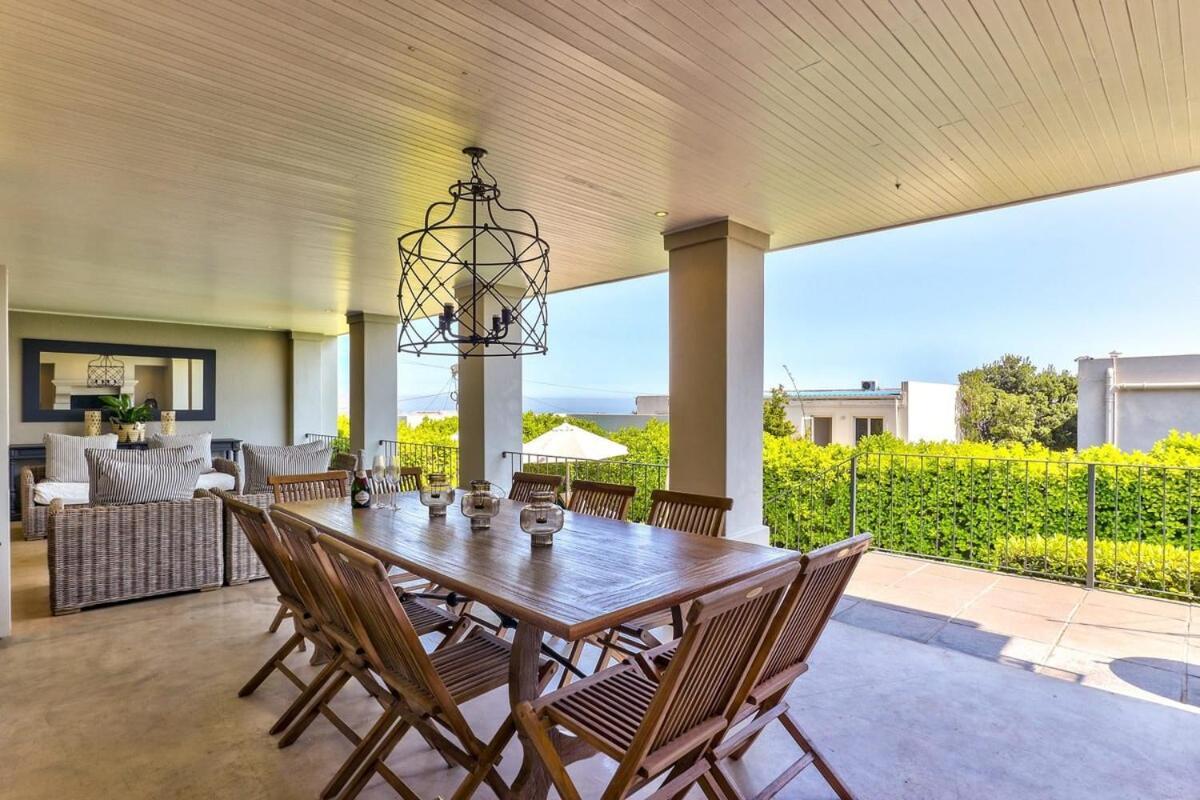 Lush Family Home In Prestigious Area Cape Town Exterior photo