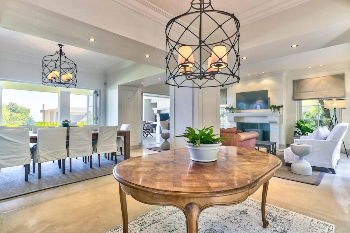 Lush Family Home In Prestigious Area Cape Town Exterior photo